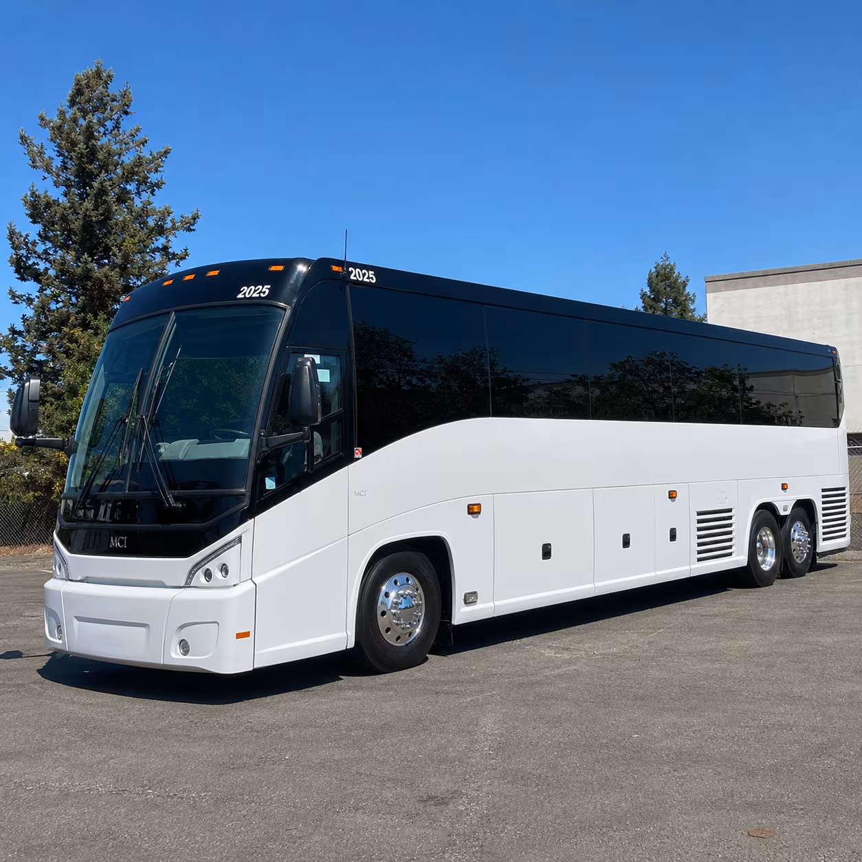 corporate shuttles between downtown norfolk hotels and conference venues