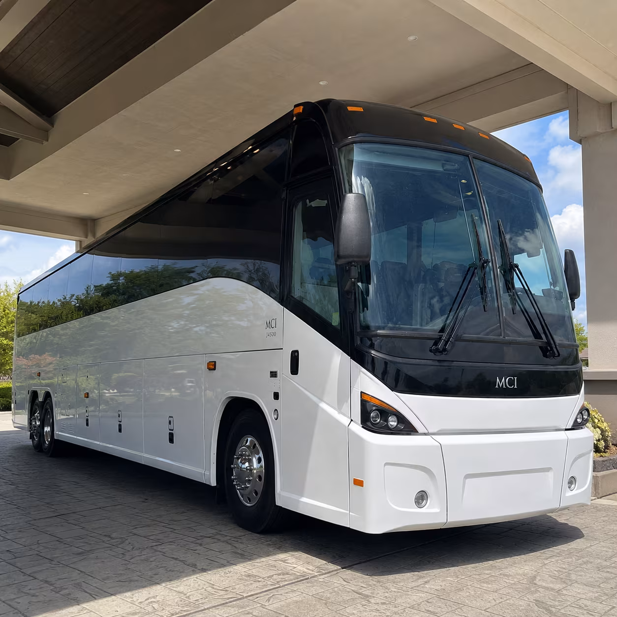 shuttle your team past the hampton roads bridge tunnel bottleneck